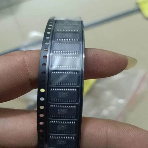 议价55个 180带走晶豪贴片芯片ESMT晶豪AD52090
