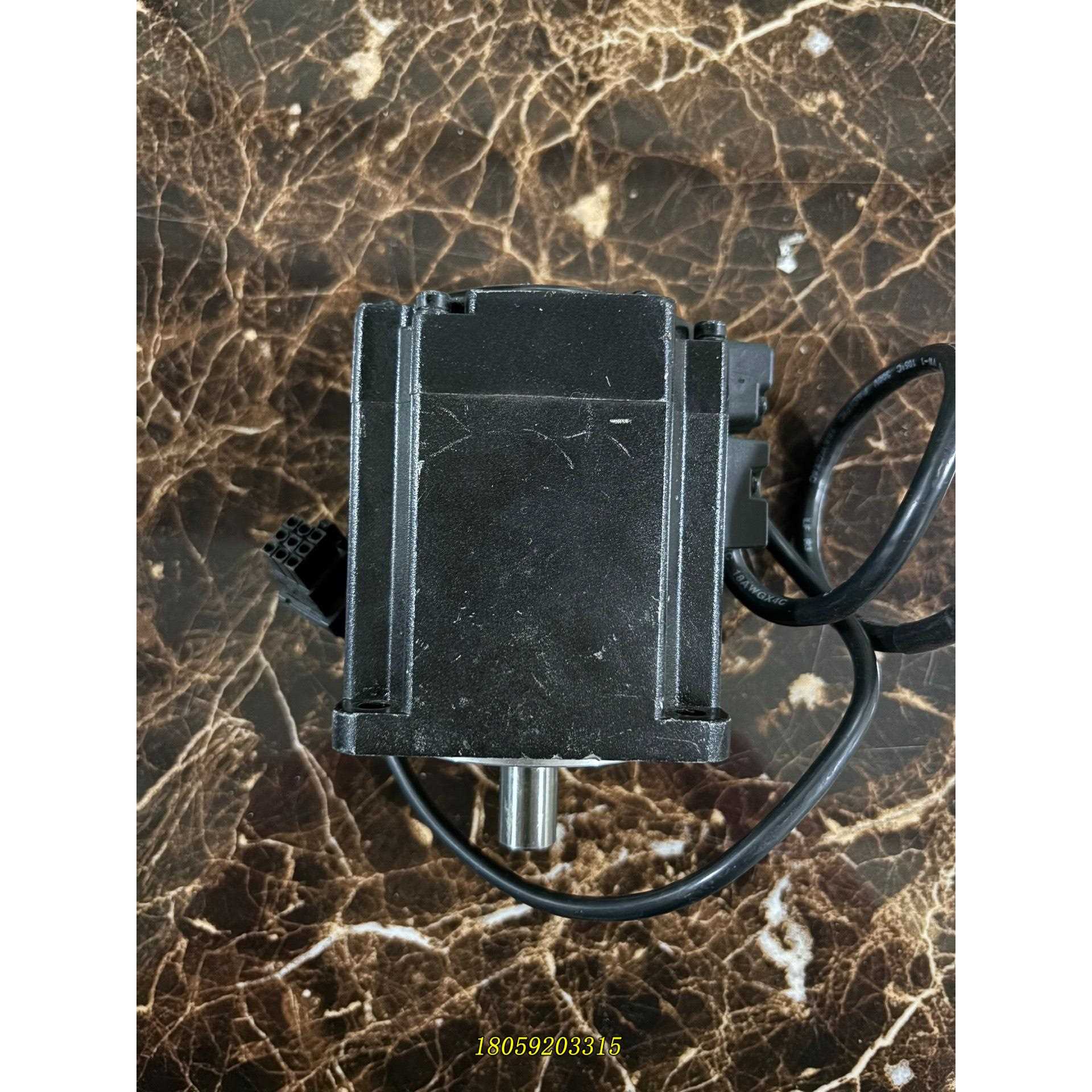 台达 ECMC-CW0804R7HA 400W伺服电机议价