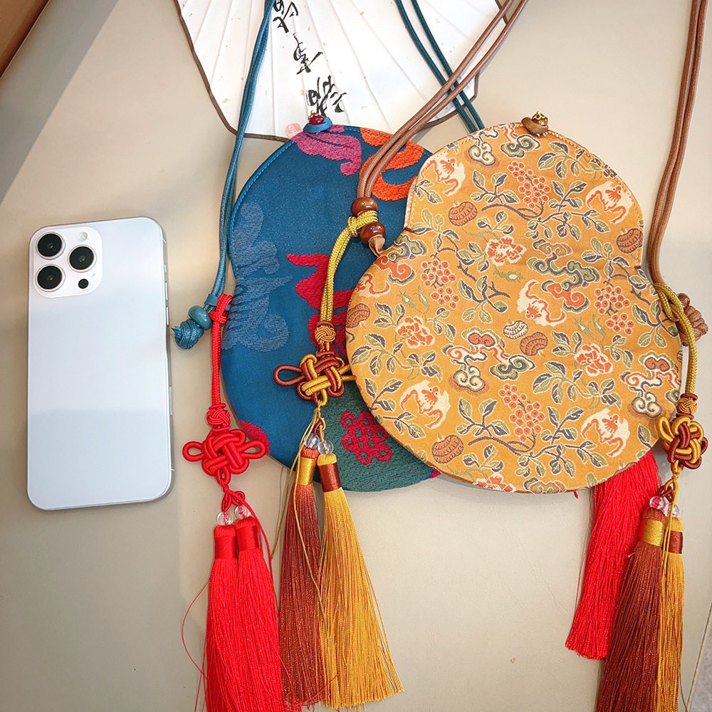 原创国风葫芦包新中式古风流苏斜挎小包汉服配饰刺绣手机布袋礼物,箱包皮具/热销女包/男包,通用款女包,淘宝优惠券,粉丝福利购,淘宝优惠卷