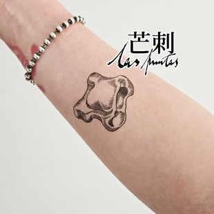 芒刺原创文身贴 黑色手绘防水持久羊拐骨纹身贴 好运 嘎拉哈
