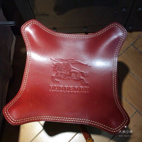 居家牛皮榉木三角四脚耐用马扎