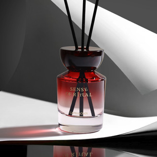 无火香薰卧室内家用持久香氛水绿野仙踪慵懒周末赤霞橘光北国雪松