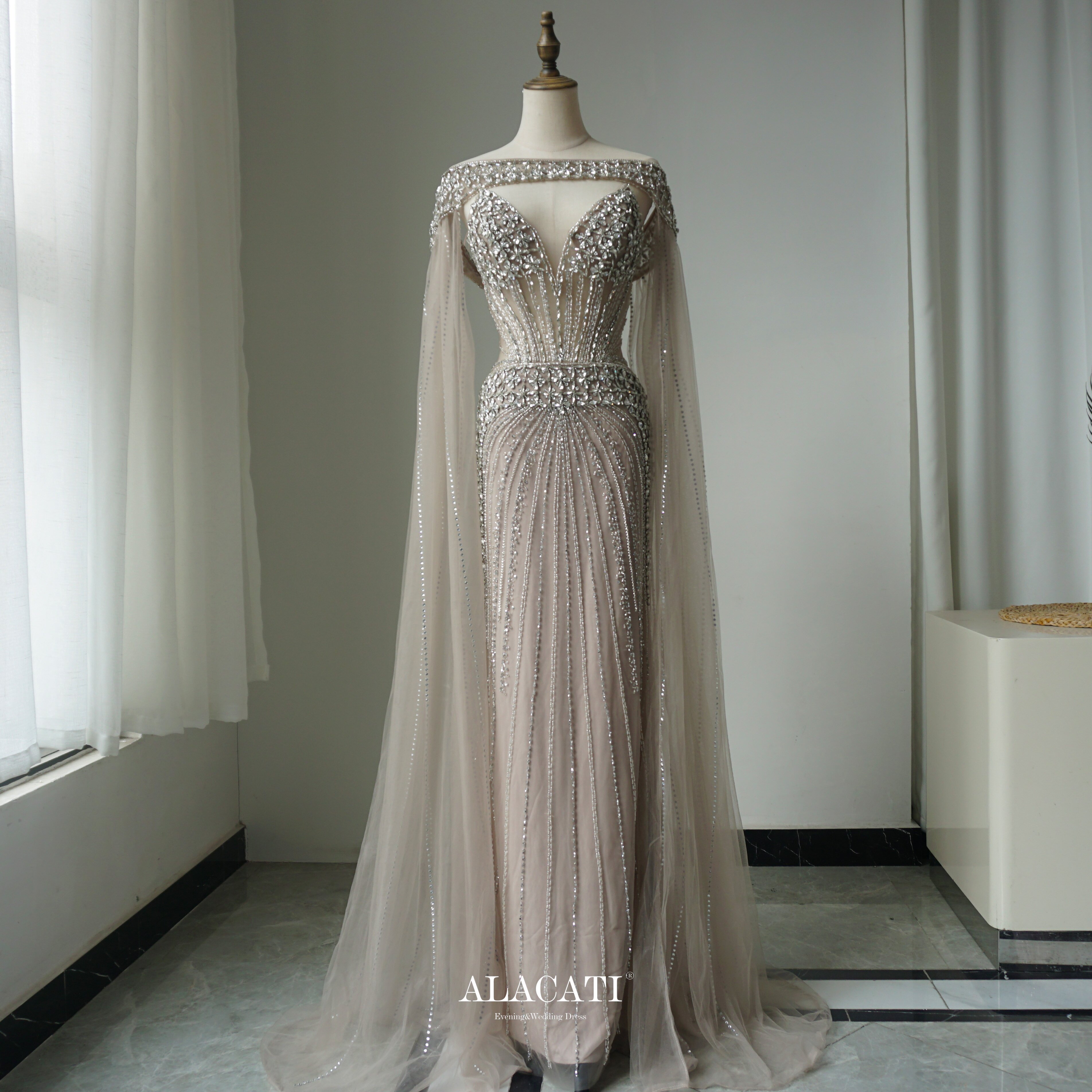 Alacati 出口外贸奢华重工性感抹胸鱼尾披肩晚礼服女名媛晚宴两穿