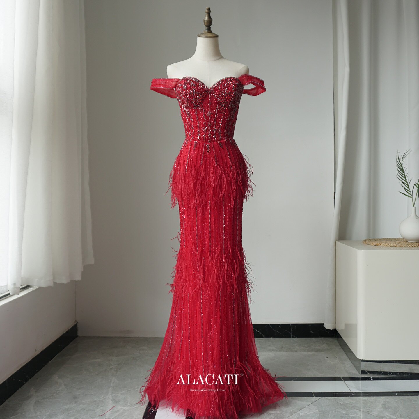Alacati 高端奢华羽毛一字肩高腰显瘦鱼尾晚礼服名媛晚宴出口欧美