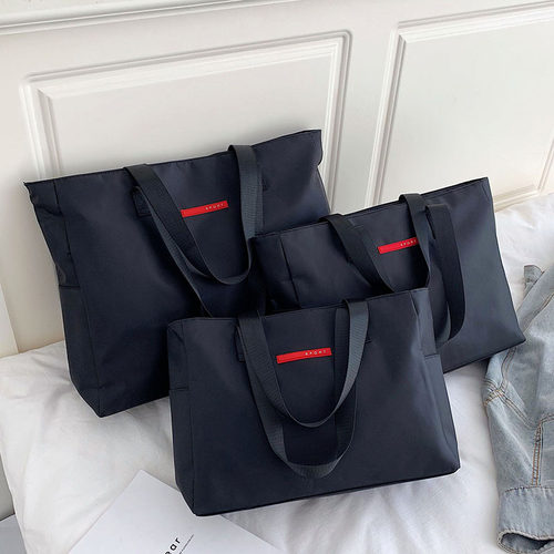 大容量旅行袋轻便防水健身行李包