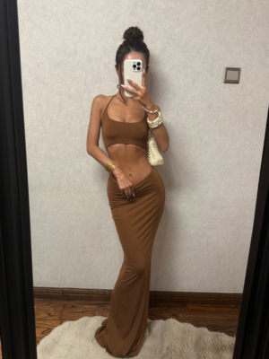 辣辣家欧美风性感挂脖露背抹胸连衣裙女小众设计感高级修身包臀裙