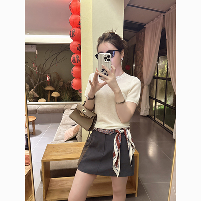 高腰50莱赛尔高品版纯净半裙