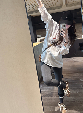 CHIA冬季磨毛中长款长袖白t低饱和撞色印刷图案百搭洋气不挑人