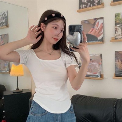 带胸垫方领正肩t恤纯欲