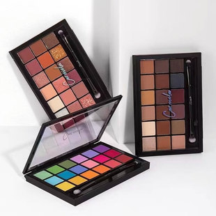 卡梅拉十八色眼影盘珠光碎闪低饱和纯欲风大地色自然化妆师新娘妆