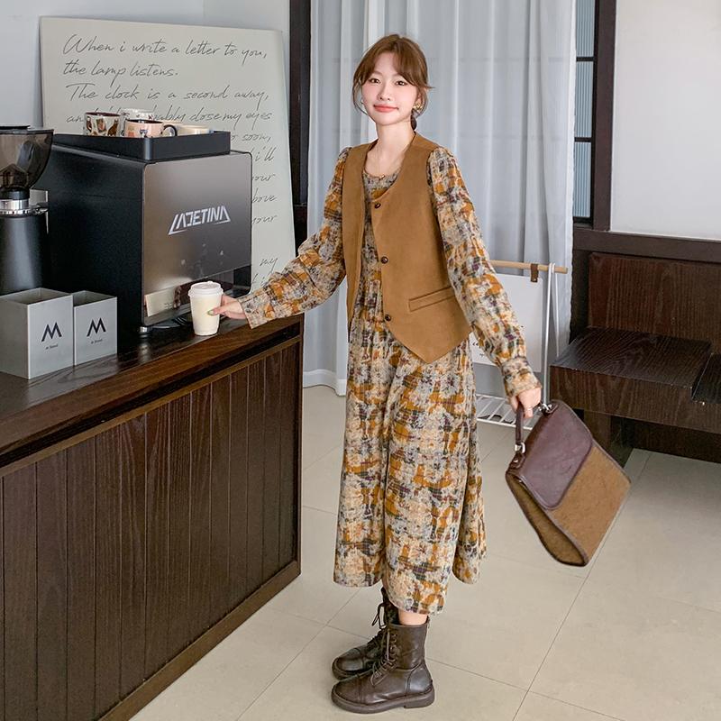 美拉德穿搭麂皮绒马甲配碎花连衣裙女春秋2025新款高级感长裙套装，女装套装/套裙，宁宁家