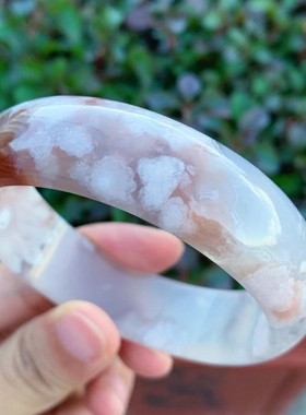 60.4圈天然时尚冰透红色樱花玛瑙手镯女款饰品生日礼物转运手环