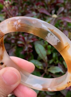 绿色冰透古风飘花玉髓玛瑙手镯