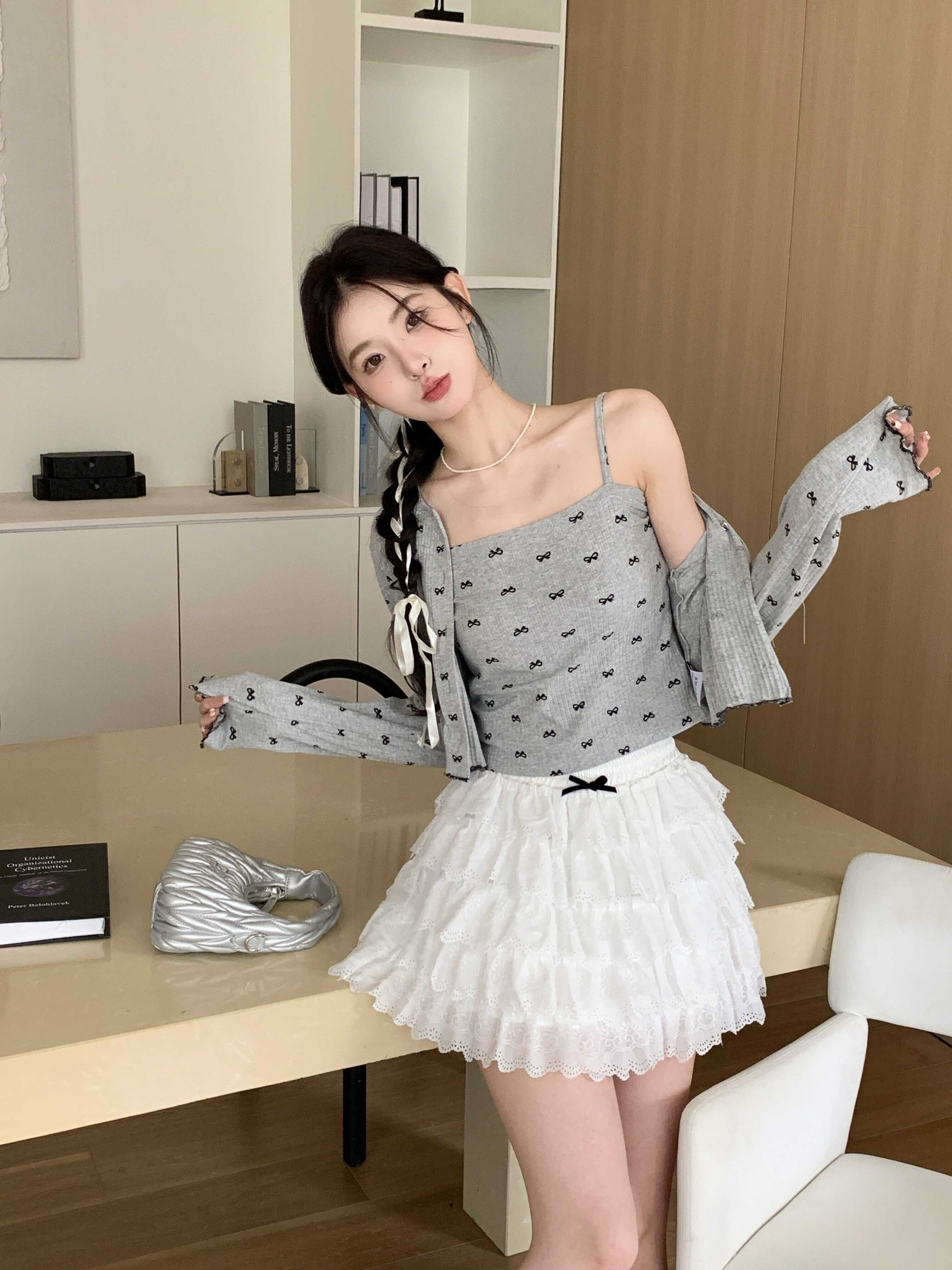 MOMONANA气质蝴蝶结两件套装 女款休闲时尚纯欲甜系半身裙短裙