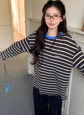 MOMONANA秋冬百搭时尚宽松条纹绒感小马刺绣长袖t恤