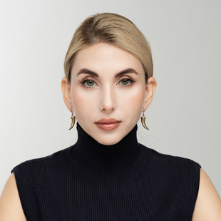 哑光金色牛气冲天小牛角森女文艺范别致个性 复古VINTAGE耳环坠饰