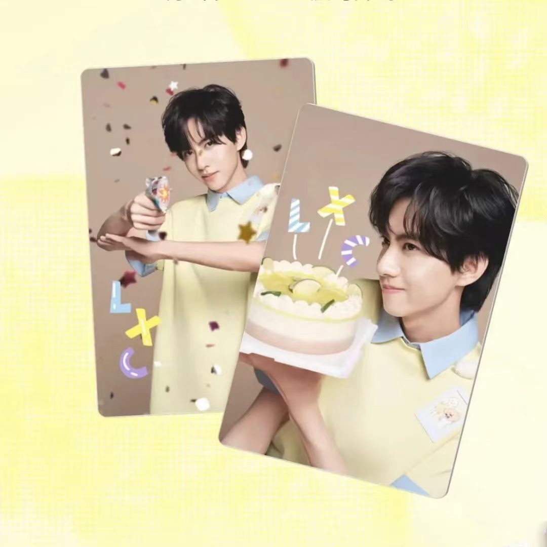 新款刘轩丞自制生日限定三寸小卡周边收藏礼物逆爱追星卡桌面装饰