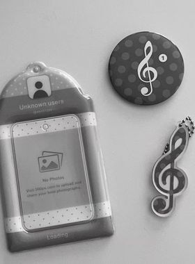 新款Loading无属性卡套背包挂件三寸小卡收纳展示PVC送友礼物卡包