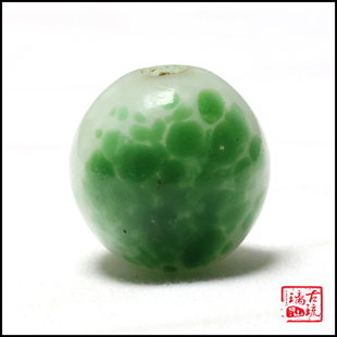 清代官窑传世老琉璃珠子24毫米白玉点翠糯米彩厚包浆老琉璃朝珠