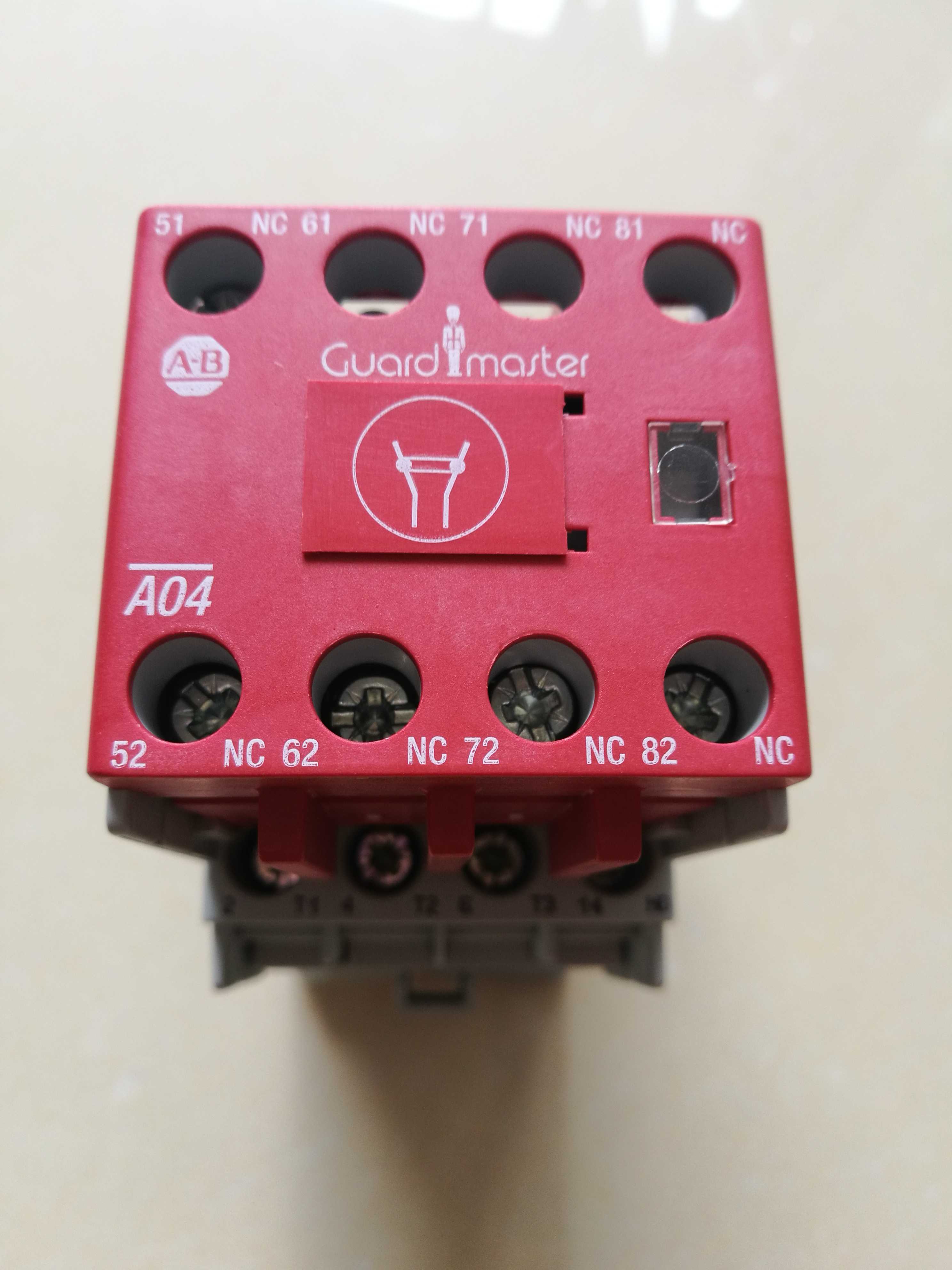 全新原装100S-C16EJ14C 罗克韦尔接触器100S-C16EJ14BC 现货询价