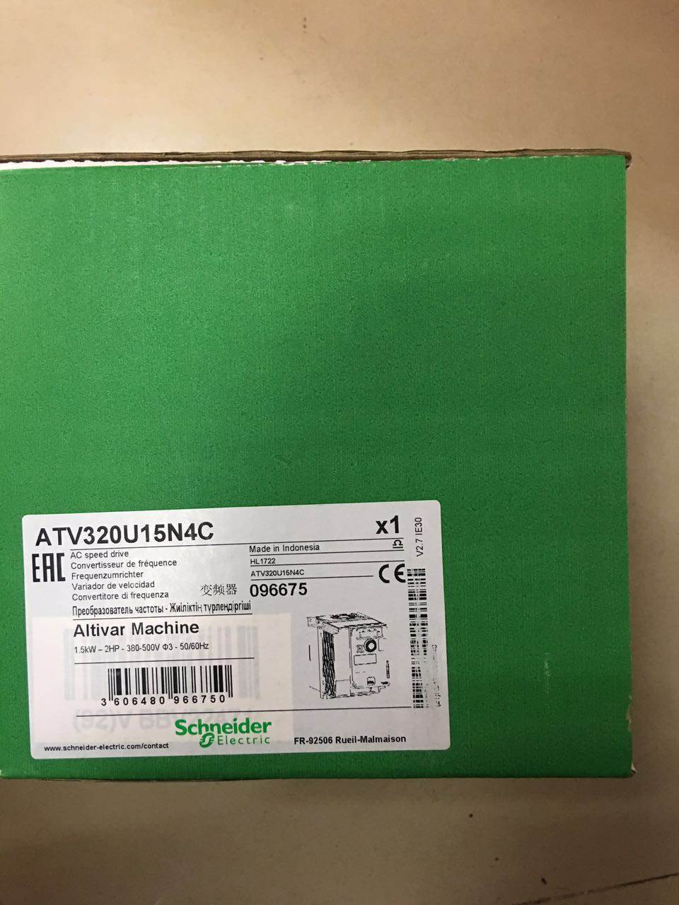 （正品）ATV320U15N4C 施耐德 变频器 三相400V 1.5kW 紧凑型询价