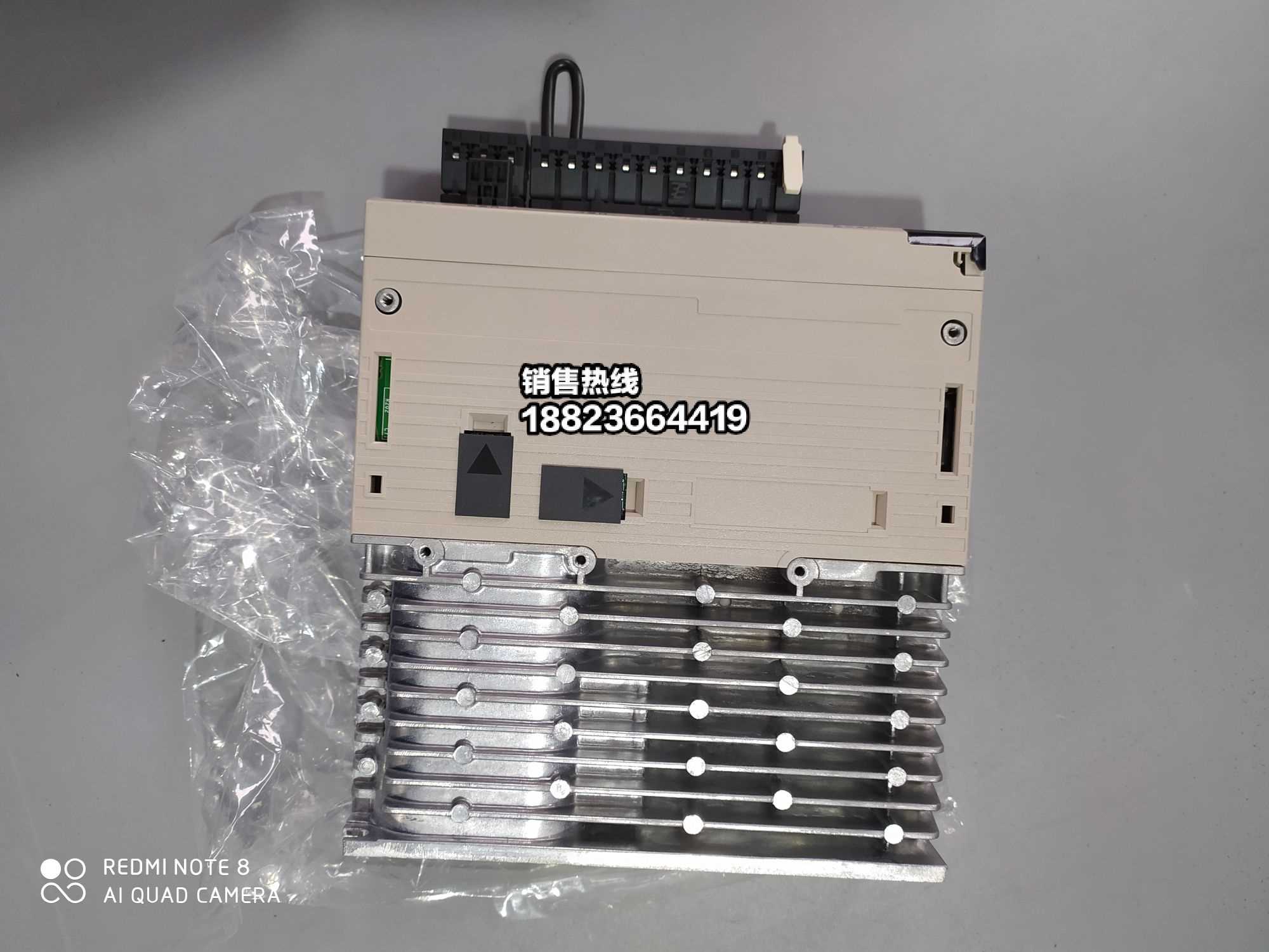 ￥SGDV-1R6A11A 全新原装正品安川伺服驱动器 假一罚10询价