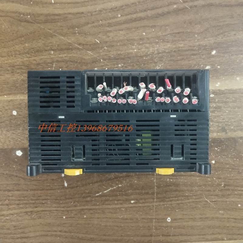 欧姆龙PLC继电器输出CP1E-E40DR-A原装拆机功能测试完