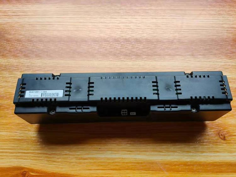 原装ABB机器人3HAC14551-1/0驱动器电源模块询价