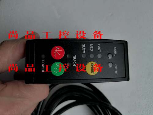 BANNER LT3PI 激光位移传感器美国邦纳 成色非询价