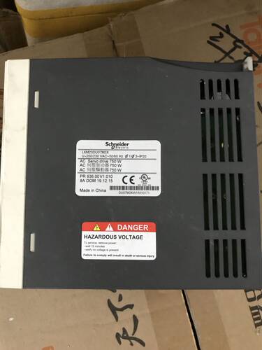 施耐德 LXM23DU07M3X n使用不到3个月 实物图询价