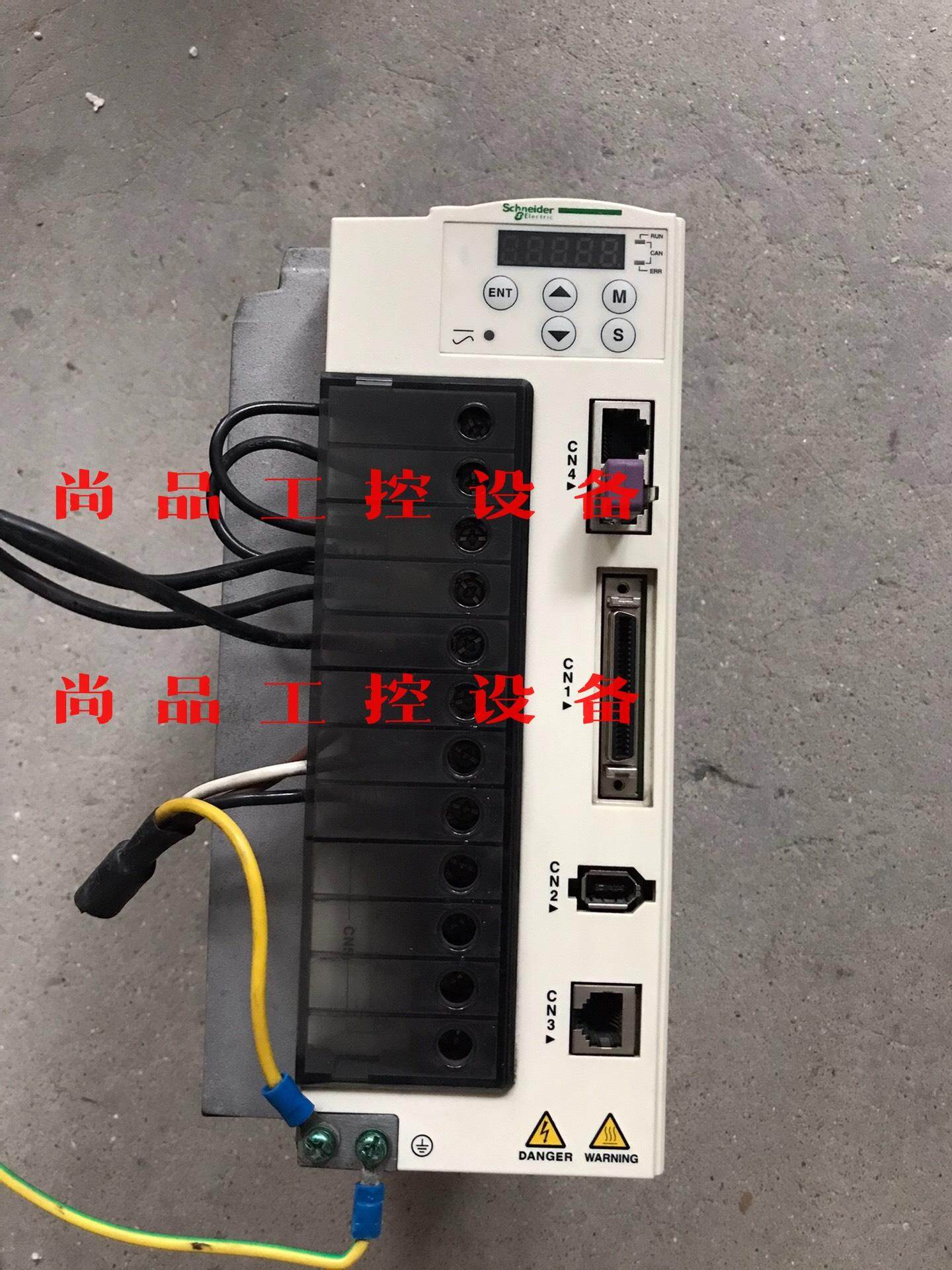 施耐德驱动器LXM23AU20M3X 实物图片，成色漂亮，默询价