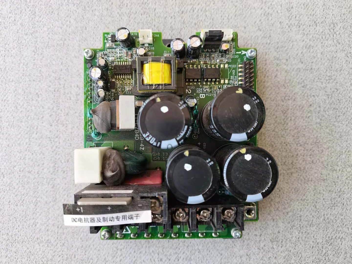 日立变频器SJ200-022H