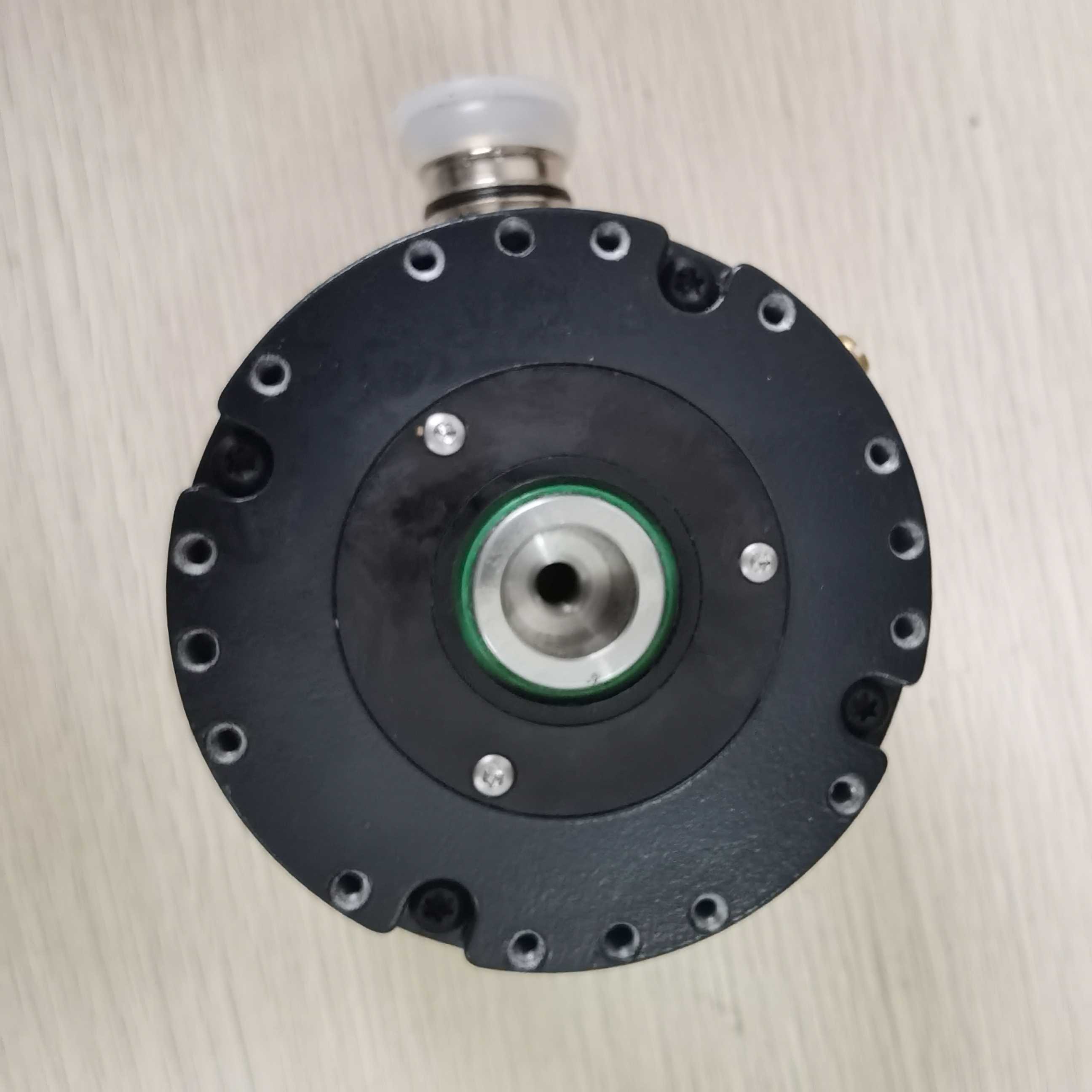 @现货促销 全新原装 Baumer 堡盟 HOG86 P17-010 实物照片询价