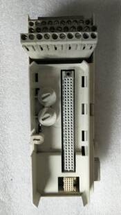 优嘉工控7.5 包好拆机 ABB模块 TU811V1,3BSE013231R1 原装底座询