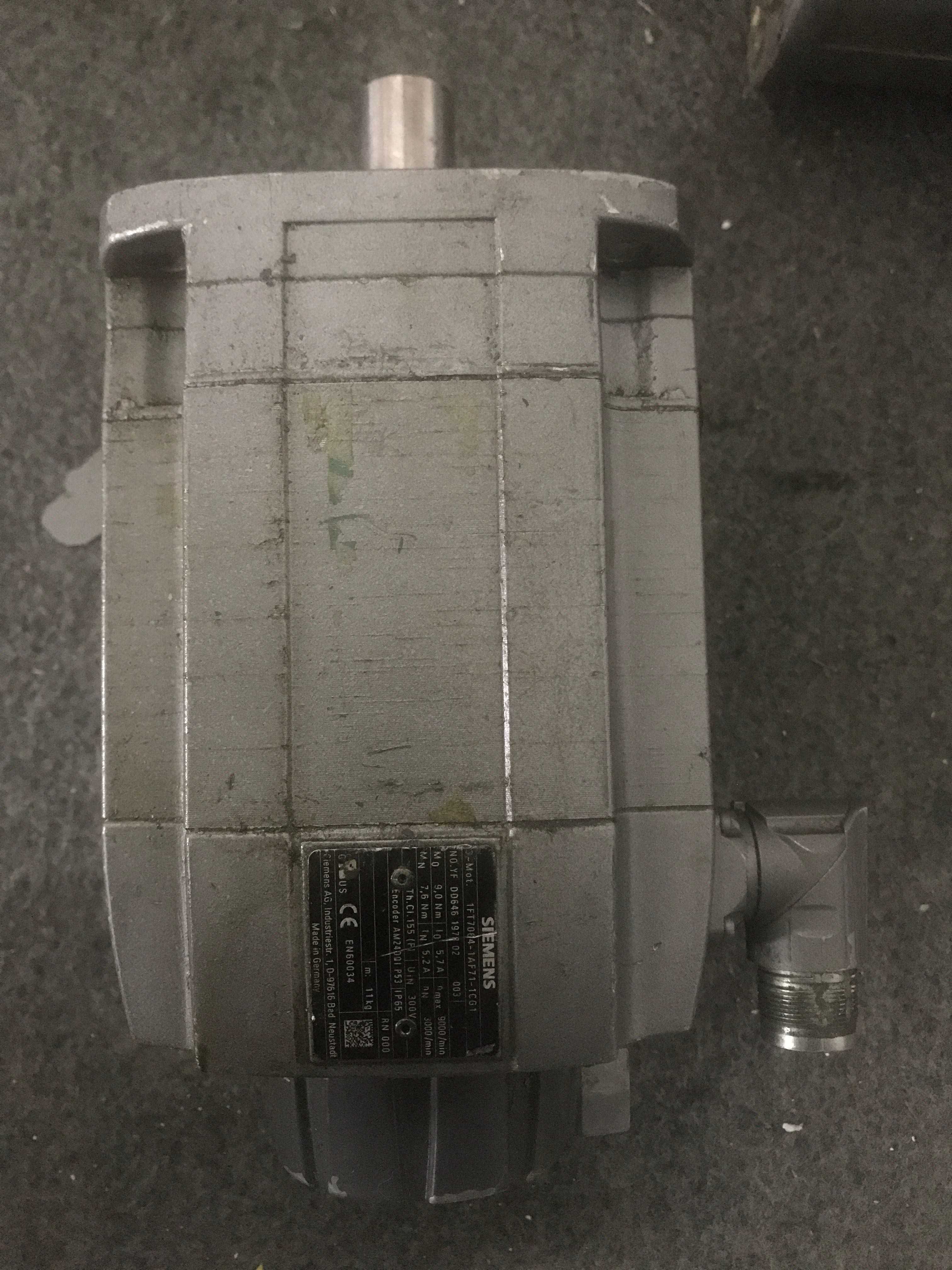 西门子电机1FT7064-1AF71-1CG1现货出售，保质三个月询价