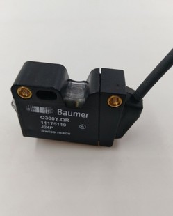 baumer 堡盟 CH-8501 O300Y.QR-11175119偏振镜反射型光电传感器