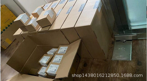 西门子PLC编程S7-200smart模拟量输出模块6ES7288-3AQ02-0AA0询价