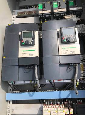 施耐德变频器ATV61F控制板7.5-11-15-18.5-22-30-37KW主板CPU板询