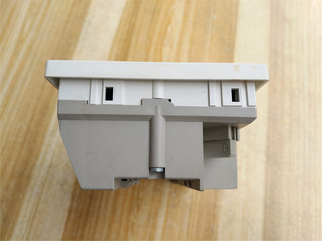 拆机HONEYWELL控制器X