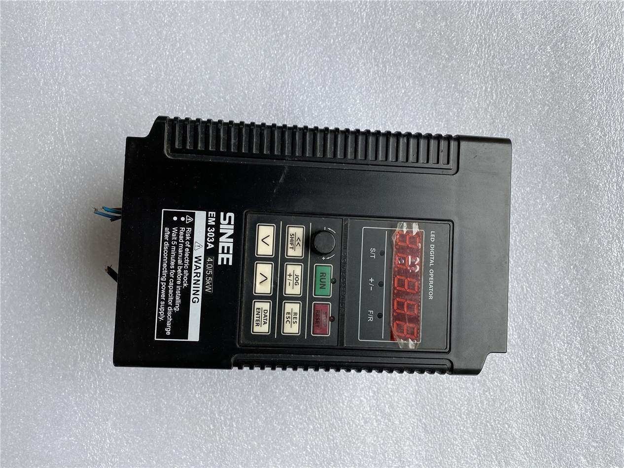 拆机 EM303A-4R0G/5R5P-3AB正弦变频器询价