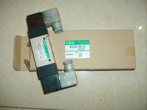 *4KA320-08-LS DC24V 日本CKD 电磁阀 九九成新 原装现货询价