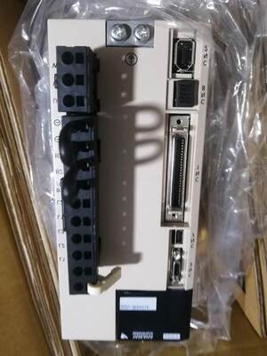 SGDV-1R9D11A SGDV-1R9D11A020000安川驱动器全新原装询价询价