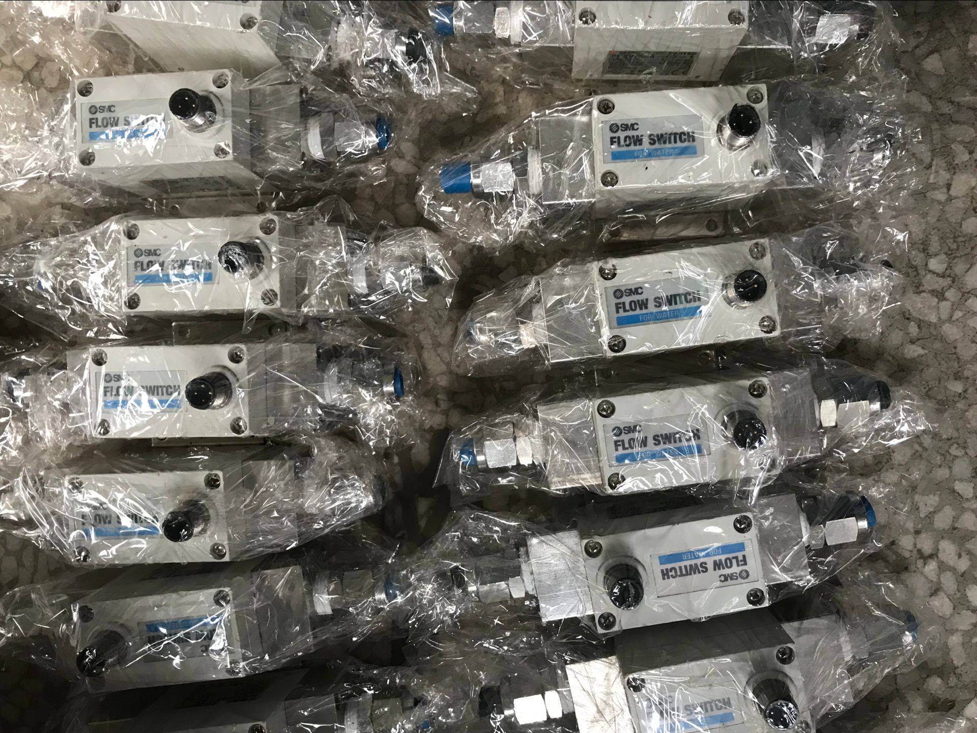 SMC流量计，流量开关 PF2W504-03-1询价