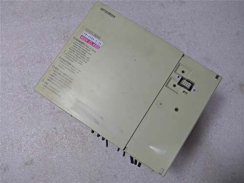变频器 FR-A044-2.2K 2.2KW 380V 询价询价