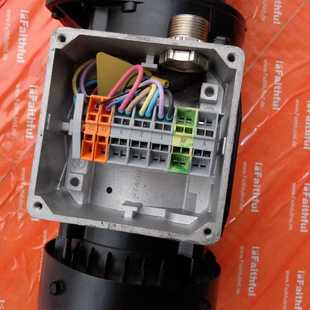 D07LA4 ￥Danfoss 保尔斜齿轮减速电机 BG06 BG询 Bauer