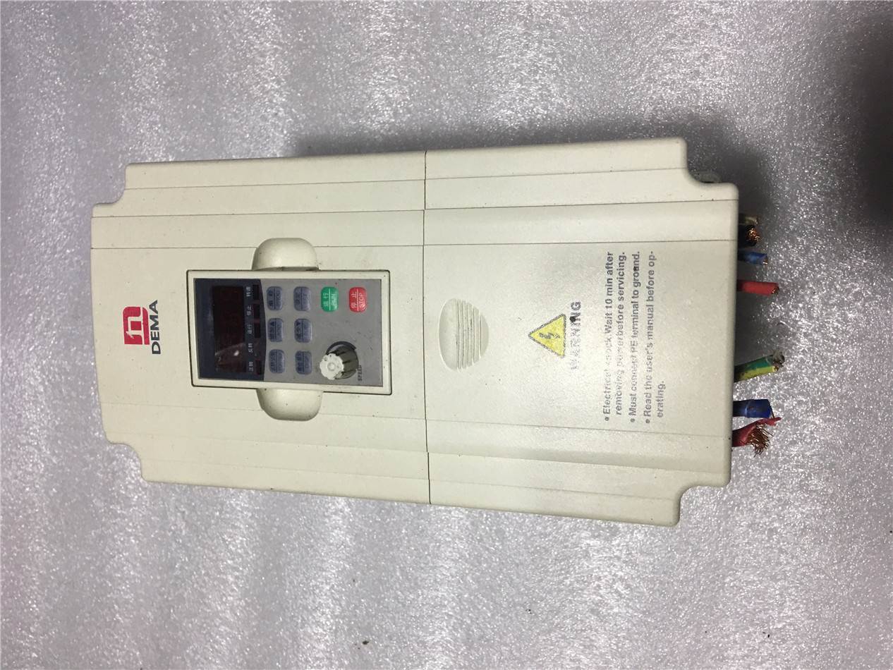 变频器 D5M-7.5T4-1A 7.5KW 380V询价