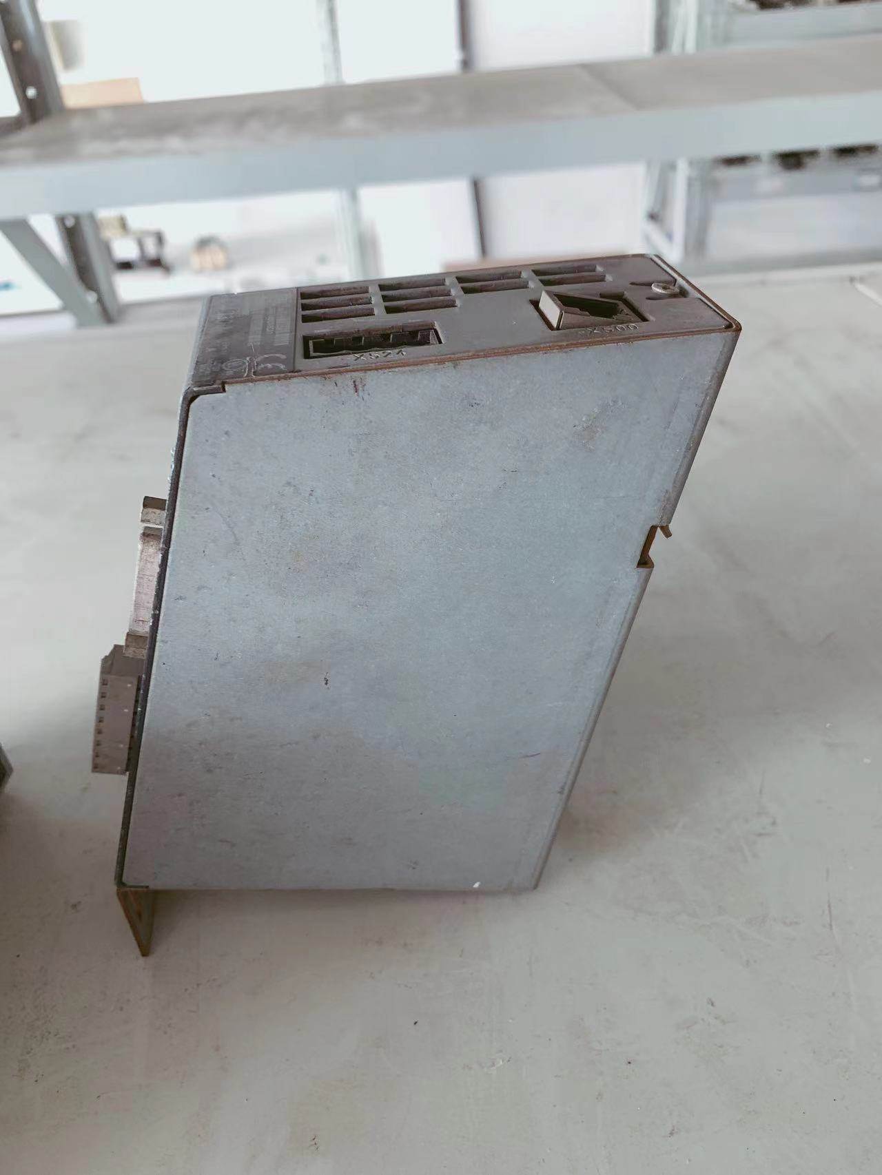 西门子SMC30模块 6SL3055-0AA00-5CA1（） 质保原拆现货询价