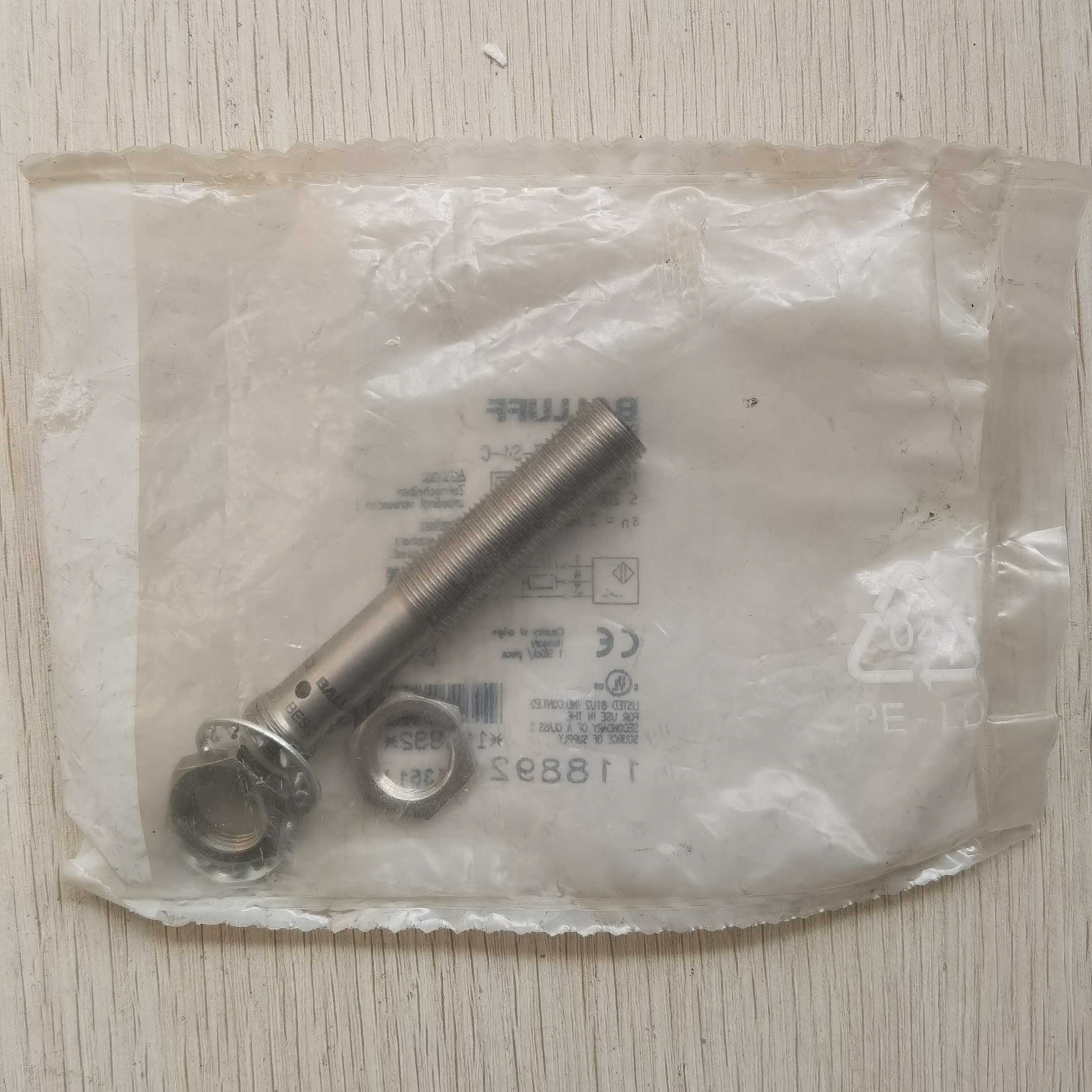 现货促销 全新原装 巴鲁夫 BES 516-325-S4-C BES01C8 实物照片询