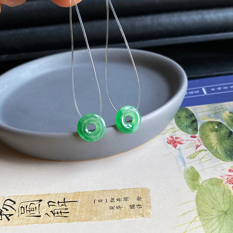 12mm 一对缅甸料天然A货翡翠甜甜圈冰种辣色阳绿平安扣裸石带证书
