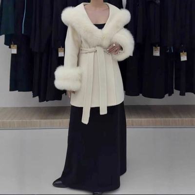 狐狸毛领连双毛袖中长款羊毛大衣